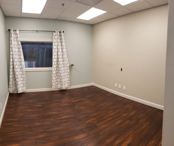 2703 W 9th St, Marion, IN 46953